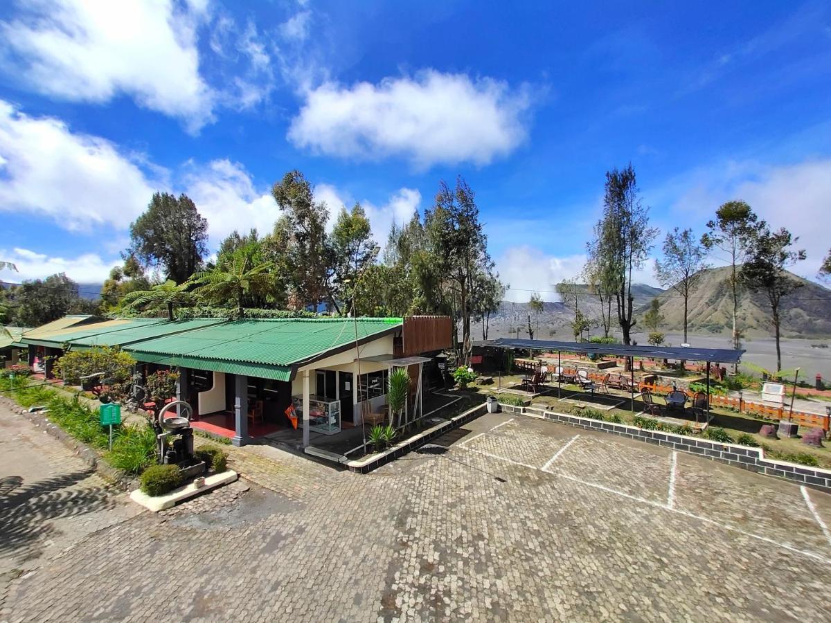 Bromo Permai 1 Hotel Exterior photo