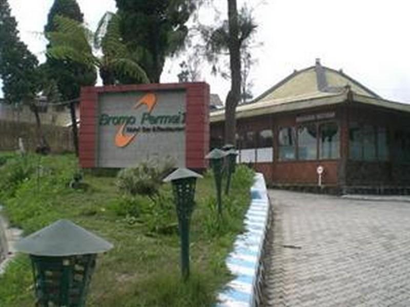 Bromo Permai 1 Hotel Exterior photo